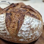 ベーカリー＆カフェ3110 - カンパーニュ￥420