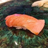 鮨 香輪 - トロ