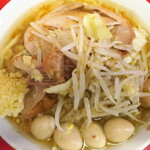 ラーメン二郎 - ラーメン小＋ニンニク多め＋うずら