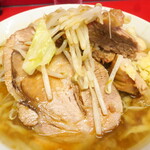 ラーメン二郎 - 豚