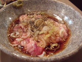 もつ焼き ウッチャン 新宿思い出横丁 - 2012.6 ぶれんず（430円）