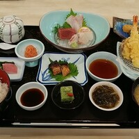 博多料亭 稚加榮 - 昼会席（別途あら炊き付）
