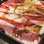 国産牛焼肉食べ放題 肉匠坂井 - 