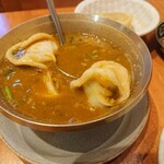 タンドール＆スパイス酒場 チャチャフイ - マトンスープモモ