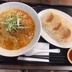 東京餃子軒 - 坦々麺と餃子3個セット