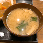 巣鴨ときわ食堂 - 【2020年07月】カレーライスの添付味噌汁。