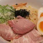 油そば専門 兎 鹿児島中央駅前店 - 