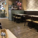 幸せのパンケーキ - 内観