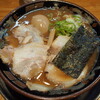 kansaifuuraiken - 料理写真:とんこつラーメン半熟煮玉子入り