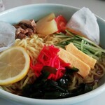 清乃屋食堂 - 冷やしラーメン(醤油)650円+大盛150円税込みレモンを絞ってかけると爽やか