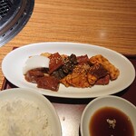 焼肉 しんうち 神楽坂 - 