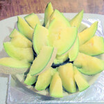 焼肉 はせ川 - 丸ごとメロンとシャーベット