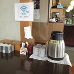 北の蕎麦屋 - テーブルの上