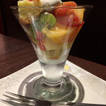 フルール ド セル - 季節のデザートのトライフル