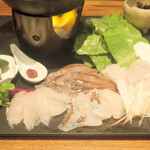 ラ プランシュ - クエ、真鯛、ホタルイカ、鱧、ロメインレタス、塩豆腐のしゃぶしゃぶ