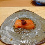 天ぷら たけうち - 北海道時鮭とあん肝味噌～脂のってます