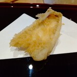 天ぷら たけうち - 唐津朝採れの鱚～これも美味しかった