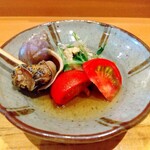 天ぷら たけうち - つぶ貝とトマト