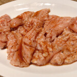 焼肉 ジャンボ - 