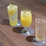 ギャラリー カフェ ウルトラ - 