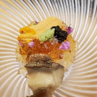 瓢斗 新橋店 - お造り
                    鮑　ウニ　いくら　鯛　キャビアと凄い贅沢だ