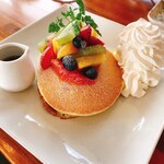 フルーツカフェ 松田商店 - フルーツパンケーキ