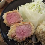 とんかつ成蔵 - 美麗断面。近代美術館に陳列したい。