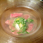 ラ プランシュ - 真ガキと宮崎県産牛ザブトンにカキのスープをかけたところ