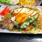 焼きそばも￥100