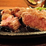 ステーキハウス 武蔵野 - 国産上サーロインステーキ３２０ｇ断面３