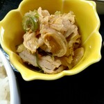 そめ忠 - ぬゎんと、小鉢はカツ煮が(*゜Q゜*)！