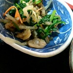 そめ忠 - アサリと小松菜などのお浸し