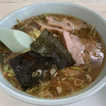 Ramen Shoppu - ネギチャーシューつけ麺のスープ