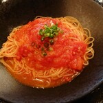 ビストロ 慎吾 - 冷製トマトのスパゲティ。