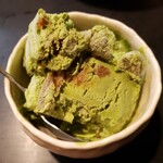 雁木亭 - 自家製アイス（抹茶と梅）