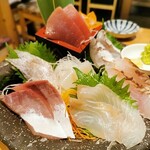 ヤマヤ鮮魚店 弥平 - 「地魚盛り合わせ(2人前)」