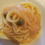 リストリア グランデ アルベロ - たらこたっぷりの冷製パスタ  ( ⁎ᵕᴗᵕ⁎ )
      ケイパーがアクセントになり、美味～