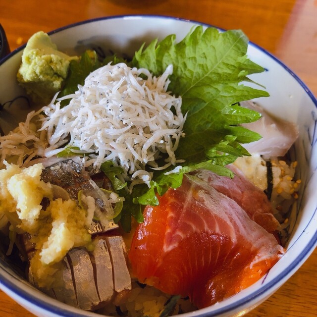 鴨鶴 浦賀 魚介料理 海鮮料理 食べログ