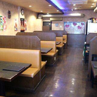 広々とした落ち着いた店内！