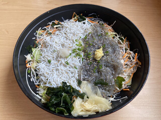 江ノ島でしらすを味わう 生しらす料理のおすすめ店11選 食べログまとめ 江ノ島でしらすを味わう 生しらす料理のおすすめ店11選 食べログまとめ