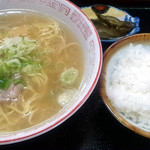 鈴 - 鈴（りん）　塩ラーメン　ライスサービス　600円