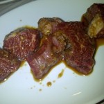 ホルモン・焼肉　8 hachi  - ハラミ