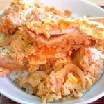 中央軒 - カツ丼～お肉はわりと薄め～