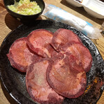 Yakiniku Horumon Hanagyuu - 