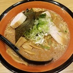 麺や 虎鉄 - 特醤油らーめん 790円