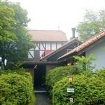 Tannen Tei - 停车场入口（雾天）