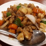 桂林菜館 - 鶏肉とカシューナッツ炒め(ハーフ)