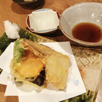 自家製粉石臼挽きうどん 青空blue 本店 - 