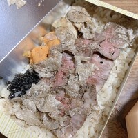 はらまさ - 一段重＋和牛雲丹キャビアトリュフご飯の別添5000円