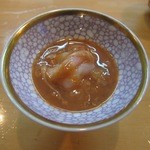 よし寿司 - まずはえびの塩辛。珍しい。